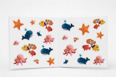 Livre bébé, la mer - Gommettes Bébé : nos supports s'amuser à coller des images dès le 1er âge – 10doigts.fr