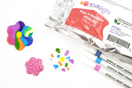 magnet fleurs argile - Activités manuelles Été – 10doigts.fr