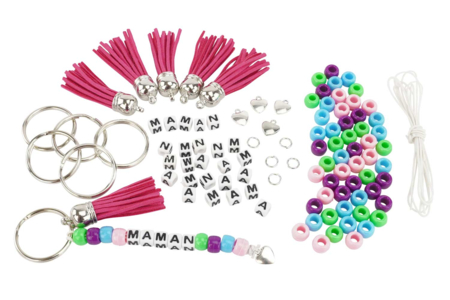 Kit portes clefs "MAMAN" - 6 pièces - Bijoux et porte-clés à fabriquer – 10doigts.fr