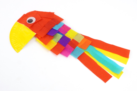 perroquet papier crépon DIY enfants - Activités manuelles animaux : nos idées créatives pour les enfants – 10doigts.fr