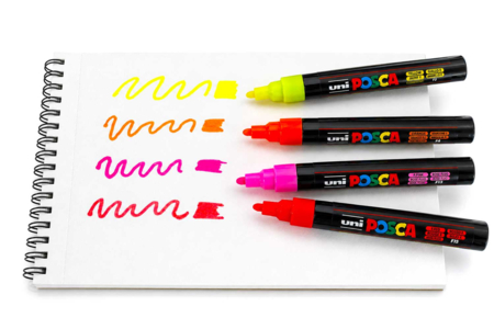 Pochette POSCA PC-5M, 4 couleurs - Marqueurs POSCA : la référence mondiale de la peinture nomade – 10doigts.fr