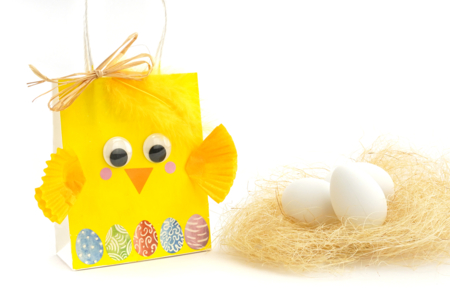 Fabriquer un sac pour la chasse aux œufs de Pâques - Tutos Pâques – 10doigts.fr