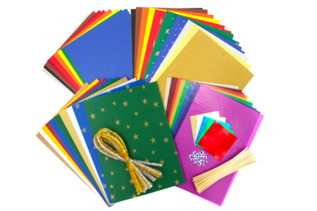 Maxi kit papiers et accessoires de Noël - 198 pièces - Papier effet brillant – 10doigts.fr