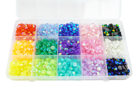 strass à facettes 6 mm - Strass : apportez de l'éclat à toutes vos créations – 10doigts.fr
