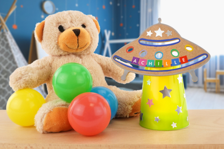 veilleuse enfants espace étoiles soucoupe volante - Activités manuelles lumières – 10doigts.fr