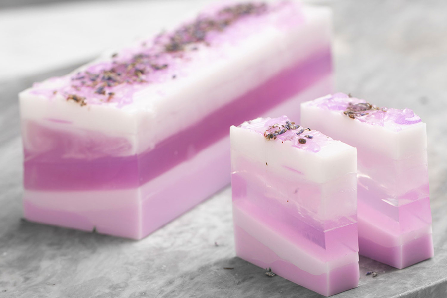 Base De Savon à Fondre Et Verser - 500g (blanc Et Transparent), Pour Savons Maison, DIY, Facile à Utiliser