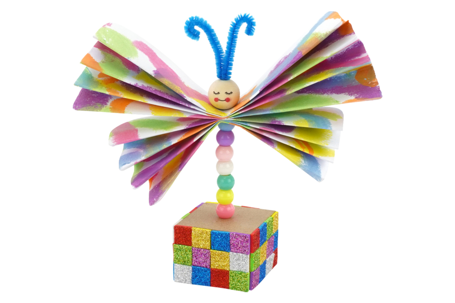 WEDNOK Kit Bricolage Papillons En Bois – Carillons éoliens à Peindre, Activité Créative Pour Enfants, Déco Jardin Ou Intérieur