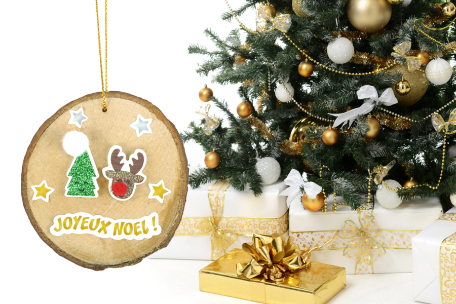 Suspension rondin de bois pour le sapin de noël - Activités manuelles Noël