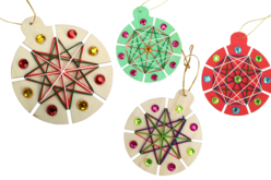 Boules de Noël à tisser - 6 pièces - Kits bricolages créatifs de Noël – 10doigts.fr