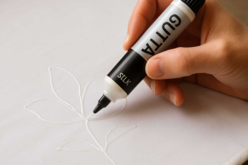 demo gutta - Peinture textile - 10doigts.fr - 2