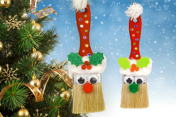 Père Noël avec un pinceau - Pinceaux brosses - 10doigts.fr