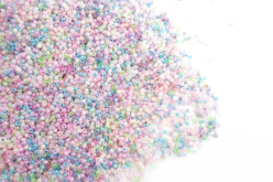 Perles de rocaille couleurs nacrées - 9000 perles - Perles Rocaille – 10doigts.fr - 2