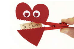 pince coeur je t'aime - Yeux mobiles - 10doigts.fr