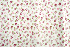 Coupon de tissu imprimé fleurs rouge/rose - 43 x 53 cm - Coupons de tissus – 10doigts.fr - 2