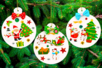 Boules de Noël FACILE avec des gommettes - Décoration du sapin – 10doigts.fr