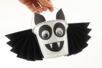 chauve souris seau à bonbons DIY halloween - Activités manuelles Halloween – 10doigts.fr