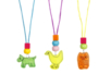 colliers en plastique magique - Activités manuelles plastique fou – 10doigts.fr