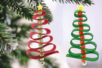 Kit suspensions sapins de Noël à fabriquer - 12 pièces - Suspensions et boules de Noël – 10doigts.fr