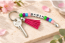 Kit portes-clés "MAMAN" - 6 pièces - Bijoux et porte-clés à fabriquer pour la fête des Mères - 10doigts.fr
