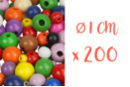 Perles rondes en bois couleurs assorties Ø 1 cm - 200 perles - Perles en bois 03834 - 10doigts.fr