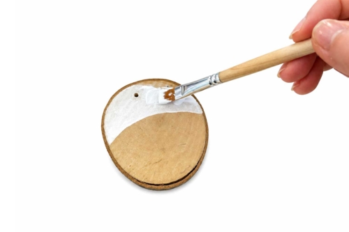 Étape 1 : préparer la zone du bonnet avec du Gesso - 