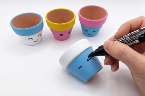 Étape 4 : Dessiner les expressions et les yeux - 