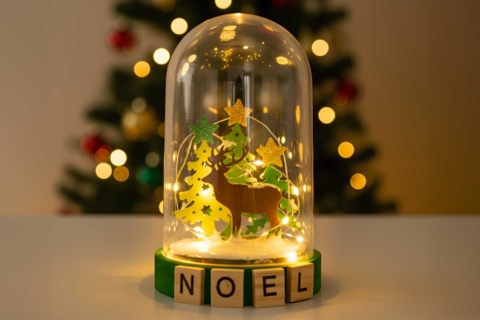 Cloche de Noël enchantée
