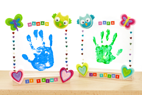Tableau empreinte de main pour la fête des parents