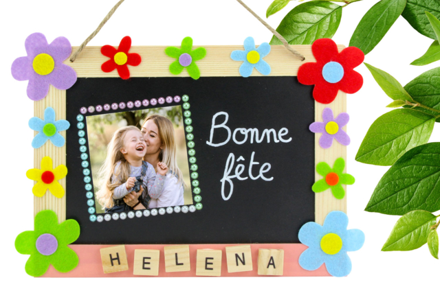 Ardoise "Bonne fête" - Stickers en feutrine : du relief et de la texture dans vos créations - 10doigts.fr