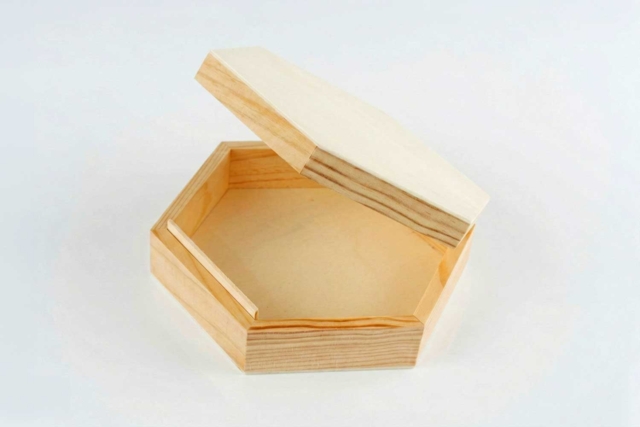 boite en bois hexagonale - Boîtes en bois - 10doigts.fr