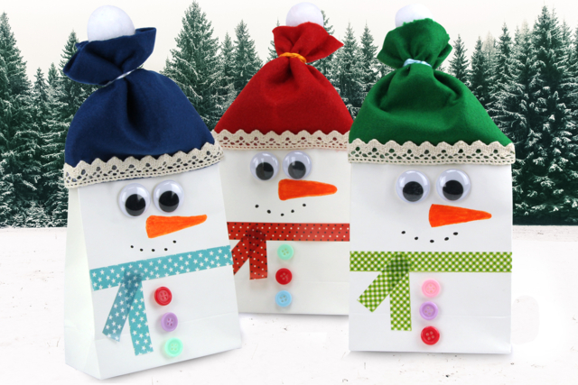 Bonhomme de neige avec un sac en papier - Papiers cadeaux et sacs - 10doigts.fr