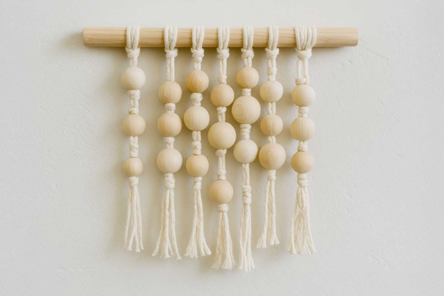 Boule en bois percée 3 cm - 6 pièces - Perles Bois - 10doigts.fr