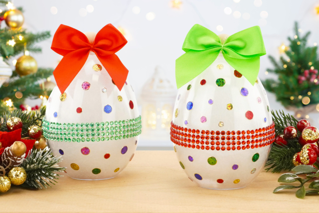 Boules de Noël scintillantes - Strass autocollants - 10doigts.fr