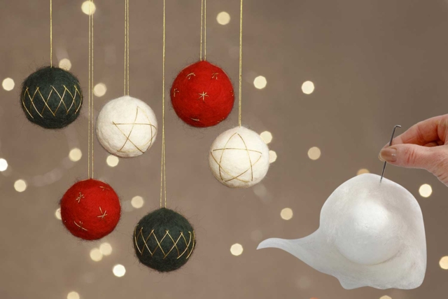 boules noel en laine cardée - Feutrage, laine cardée - 10doigts.fr