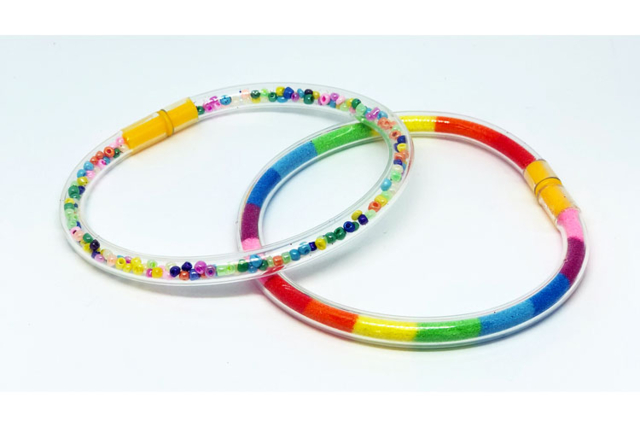 bracelet tube arc en ciel - Bracelets - 10doigts.fr