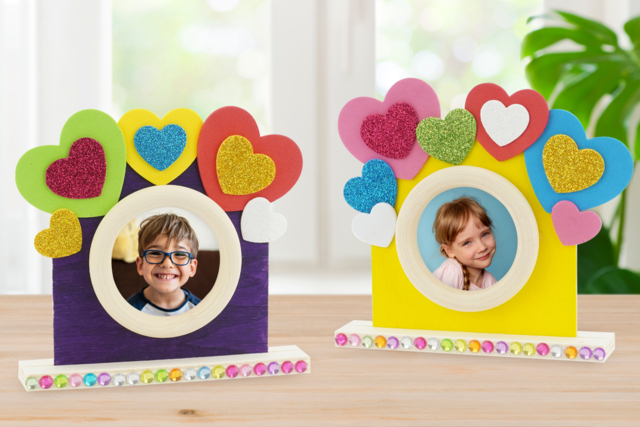 Cadre cœurs pour la fête des parents - Accessoires en bois - 10doigts.fr