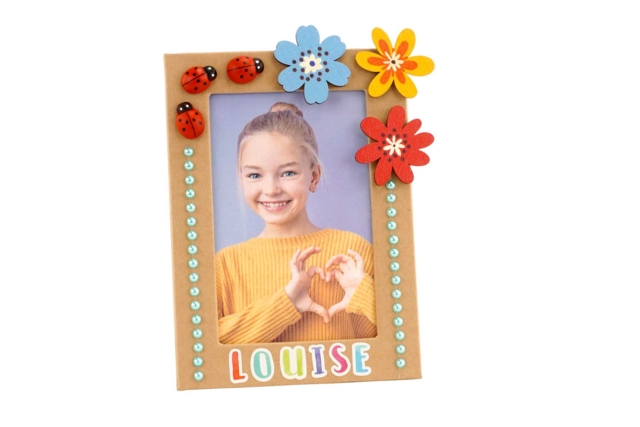 cadre fleurs en bois - Déco en bois peints - 10doigts.fr