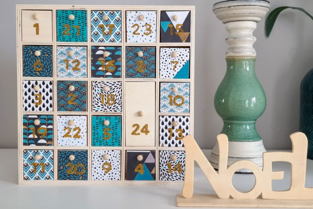 calendrier avent noël bois - Calendriers de l'Avent - 10doigts.fr
