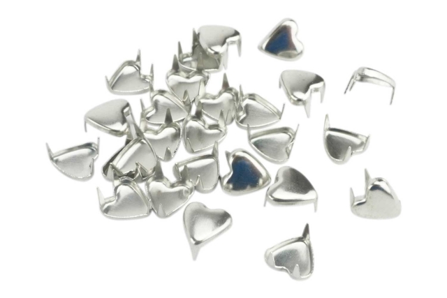 Clous cœurs argent - 1 lot (25 clous) - Clous et rivets - 10doigts.fr