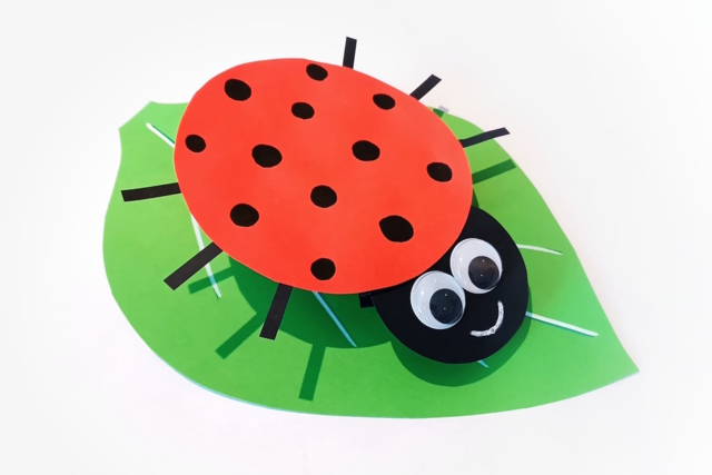 Coccinelle en papier à ressort - Marqueurs POSCA : la référence mondiale de la peinture nomade - 10doigts.fr