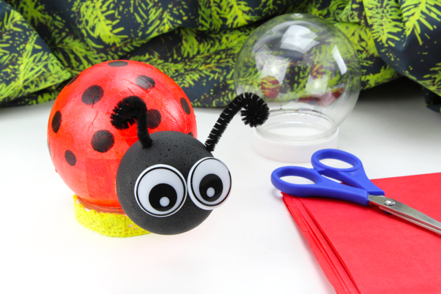 Coccinelle lumineuse - Papiers de soie - 10doigts.fr
