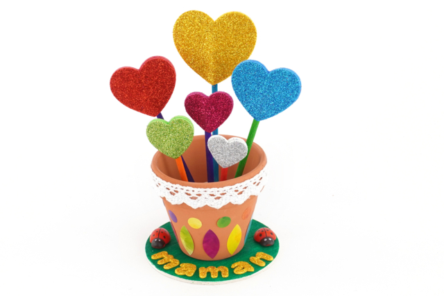 Coeurs dans un pot de fleurs - Bâtons et tiges en bois - 10doigts.fr