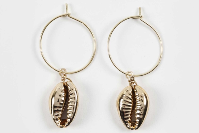 Créoles fines or coquillages - Boucles d'oreilles - 10doigts.fr