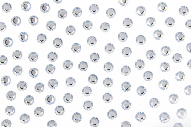 diamants crystal adhésifs - Strass : apportez de l'éclat à toutes vos créations - 10doigts.fr