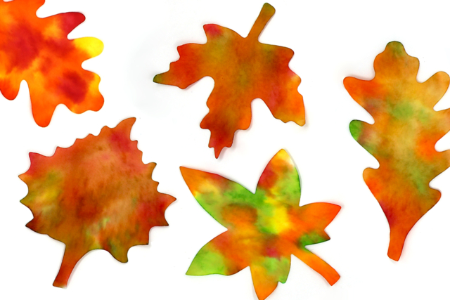 Feuilles d'automne avec de l'encre - Accessoires de peintures - 10doigts.fr