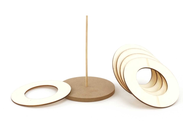 Jeu d'anneaux en bois à monter - Jeux et Jouets en bois - 10doigts.fr