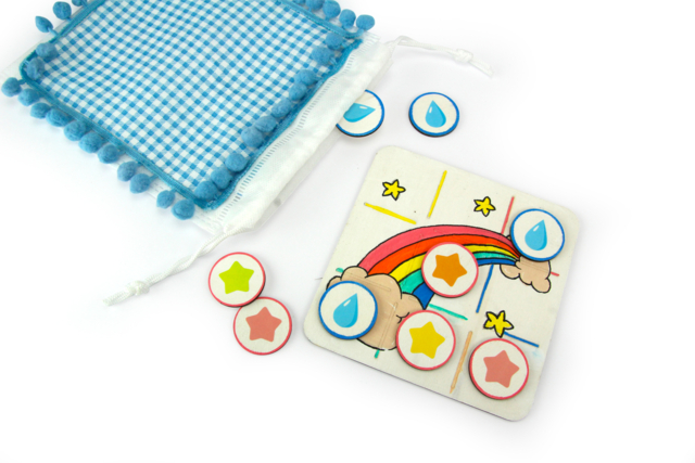 JEU morpion en bois - Jeux et Jouets en bois - 10doigts.fr