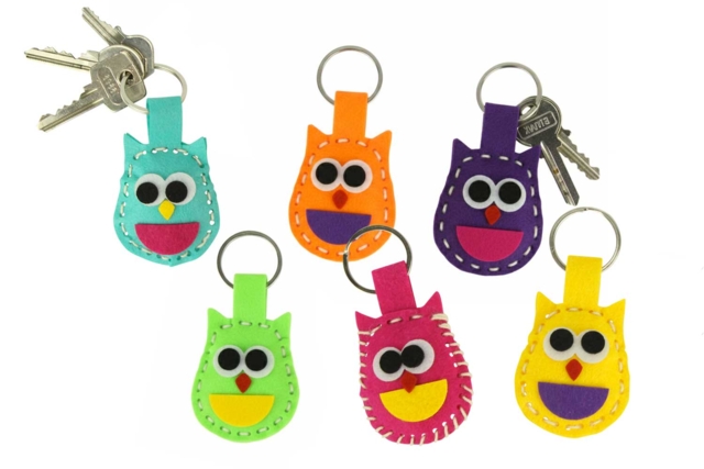Kit 6 Porte-clés hiboux feutrine - Kits Mercerie - 10doigts.fr