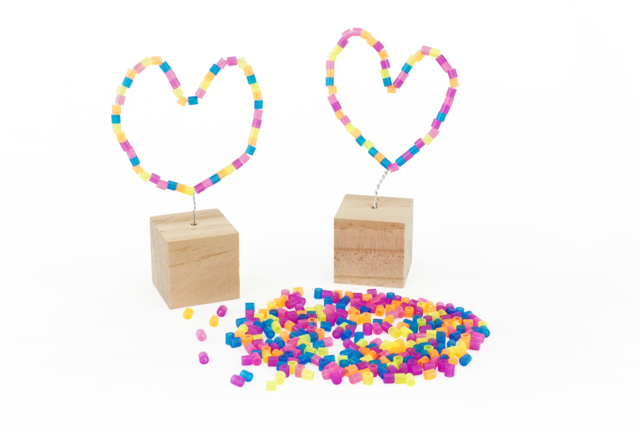 Kit sculptures Cœurs en perles fusibles - Lot de 6 - Kits fête des parents - 10doigts.fr