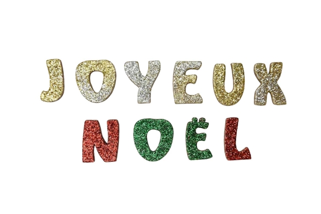 Lettres "Joyeux Noël" bois 4x3 cm - Lettres en bois - 10doigts.fr